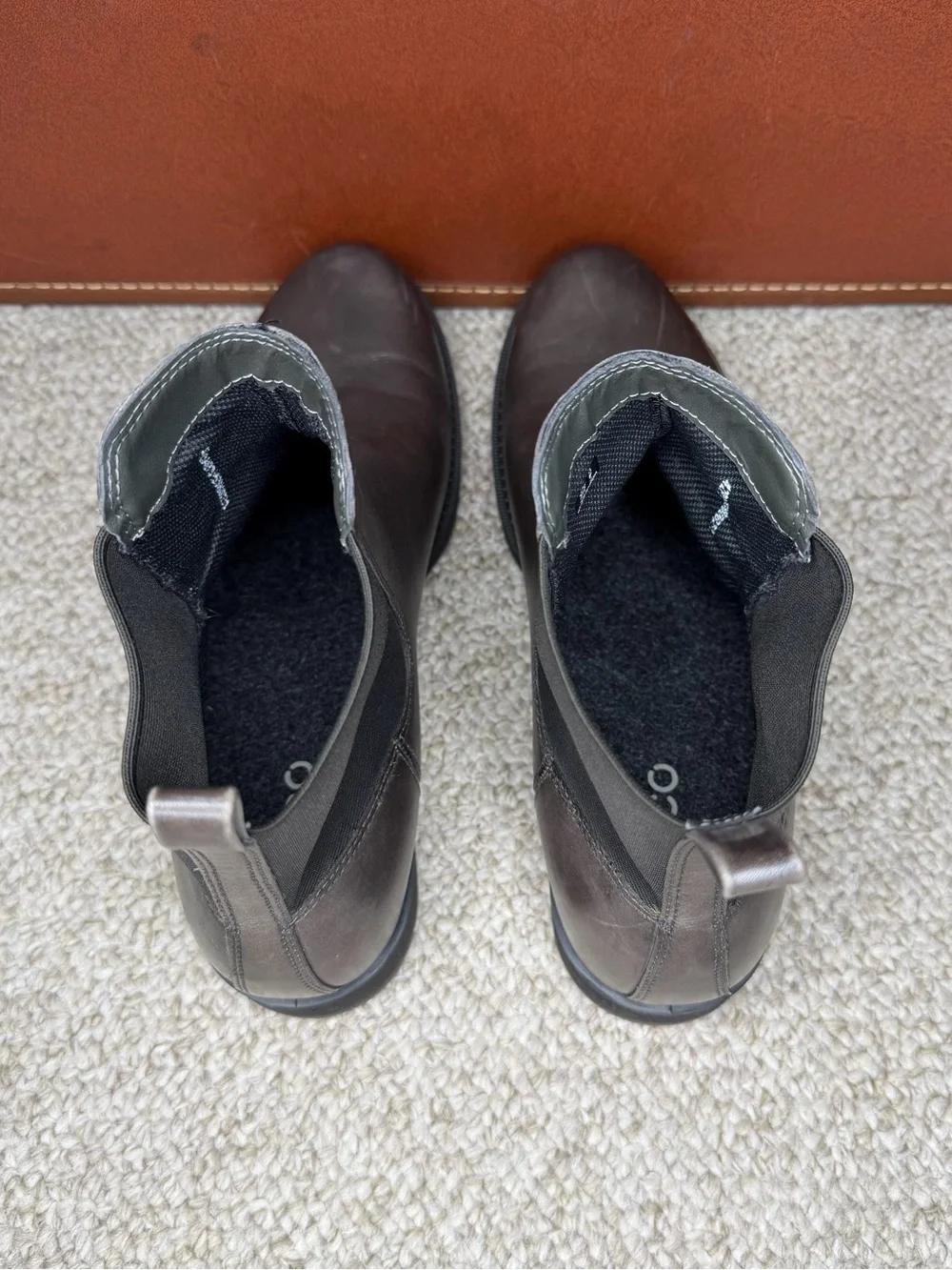 Ecco leather chelsea